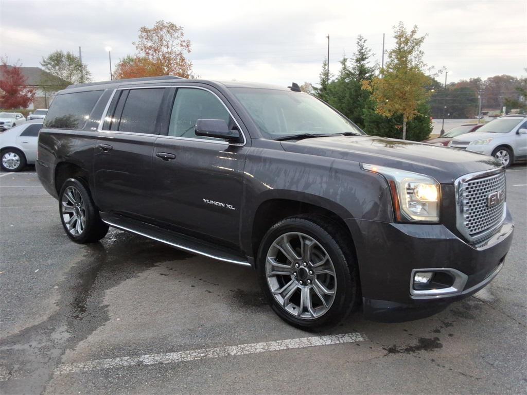 used 2015 GMC Yukon XL car, priced at $11,995