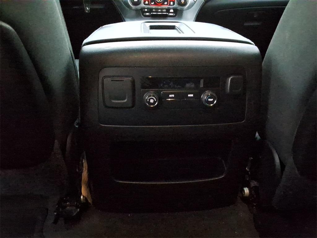 used 2015 GMC Yukon XL car, priced at $11,995