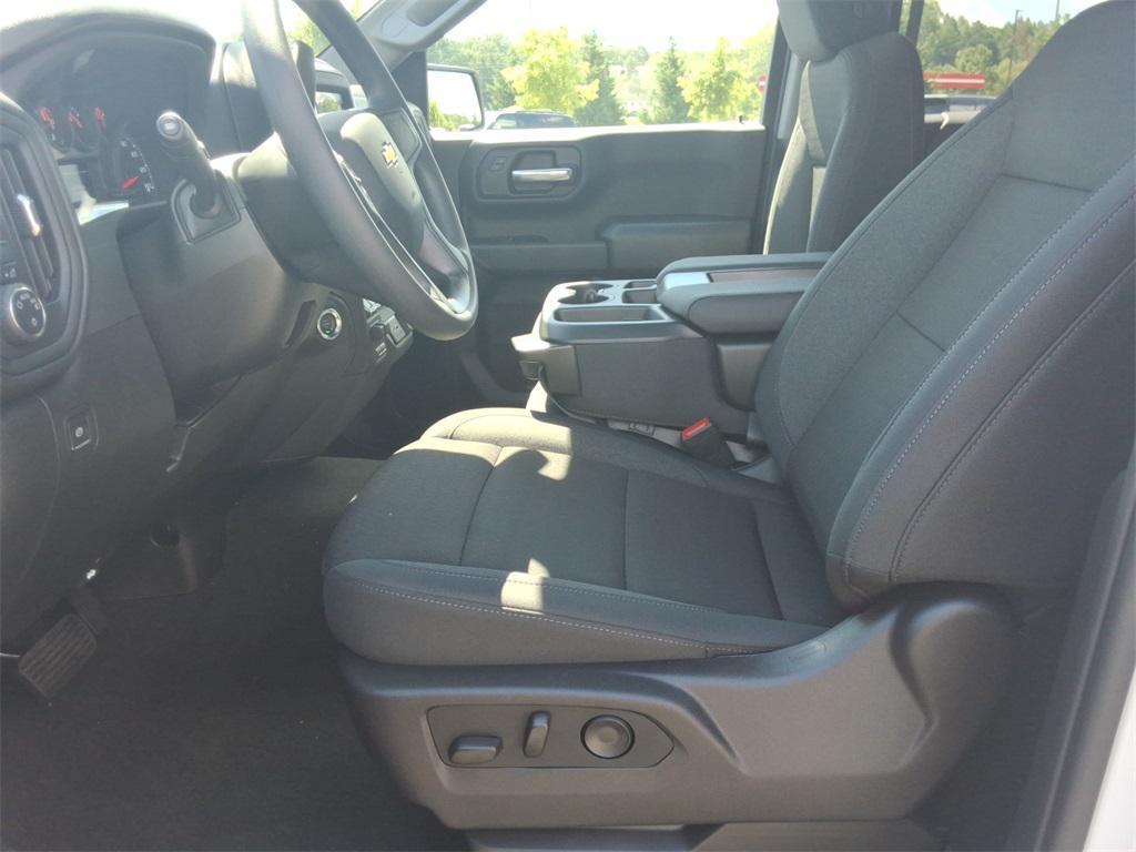 new 2026 Chevrolet Silverado 1500 car, priced at $49,270