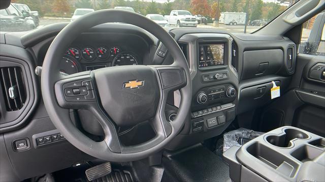 new 2025 Chevrolet Silverado 3500 car, priced at $56,941