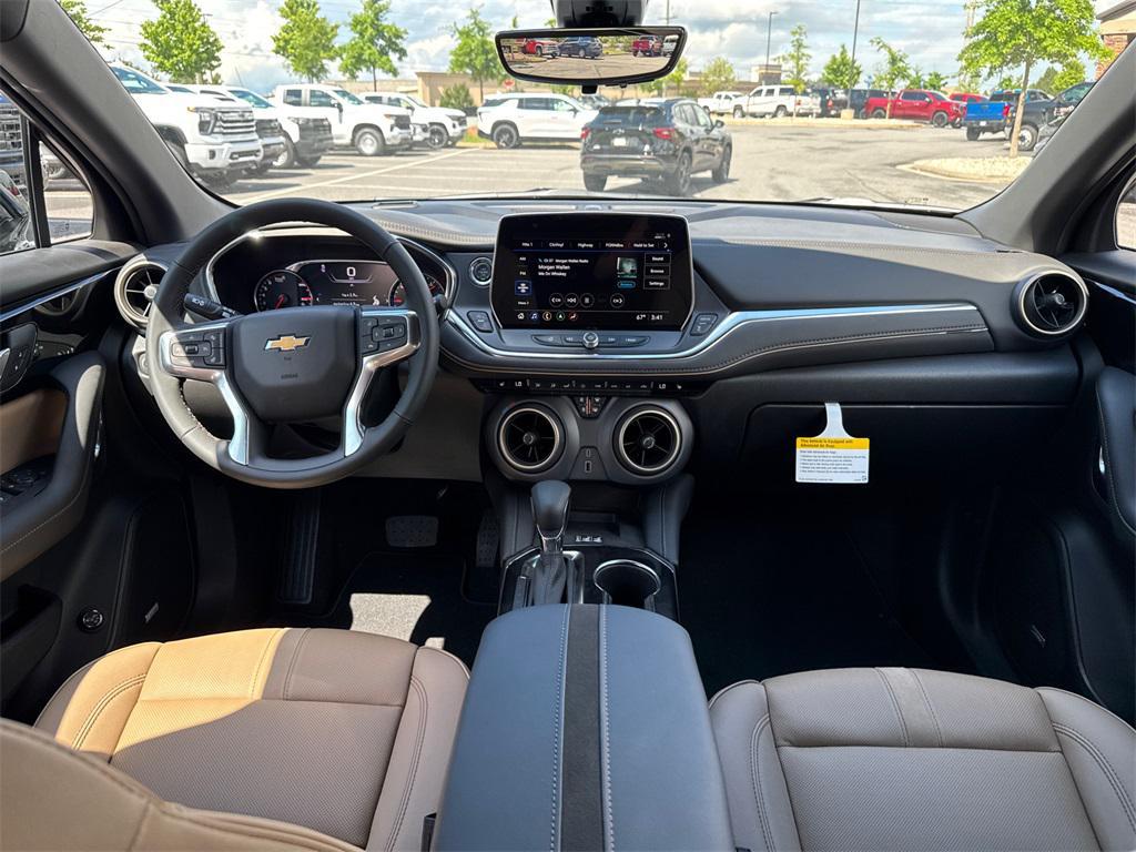 new 2025 Chevrolet Blazer car, priced at $41,670