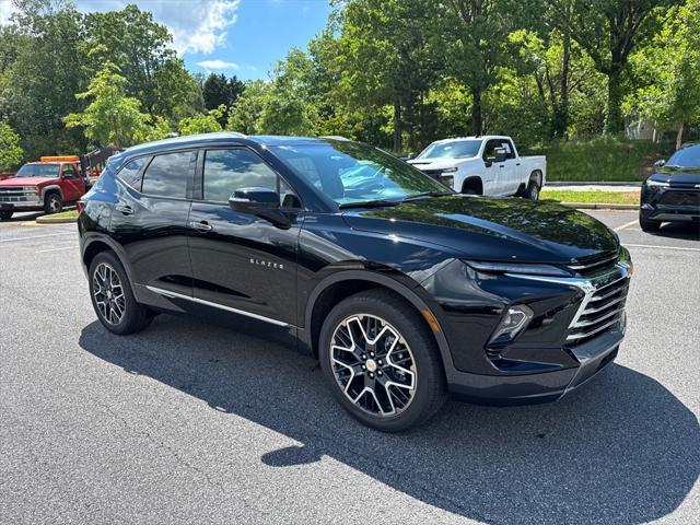 new 2025 Chevrolet Blazer car, priced at $41,670
