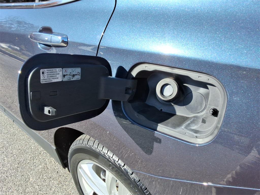 used 2018 Chevrolet Equinox car, priced at $18,752