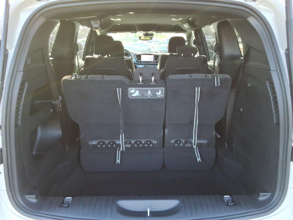 used 2021 Chrysler Pacifica car, priced at $19,599