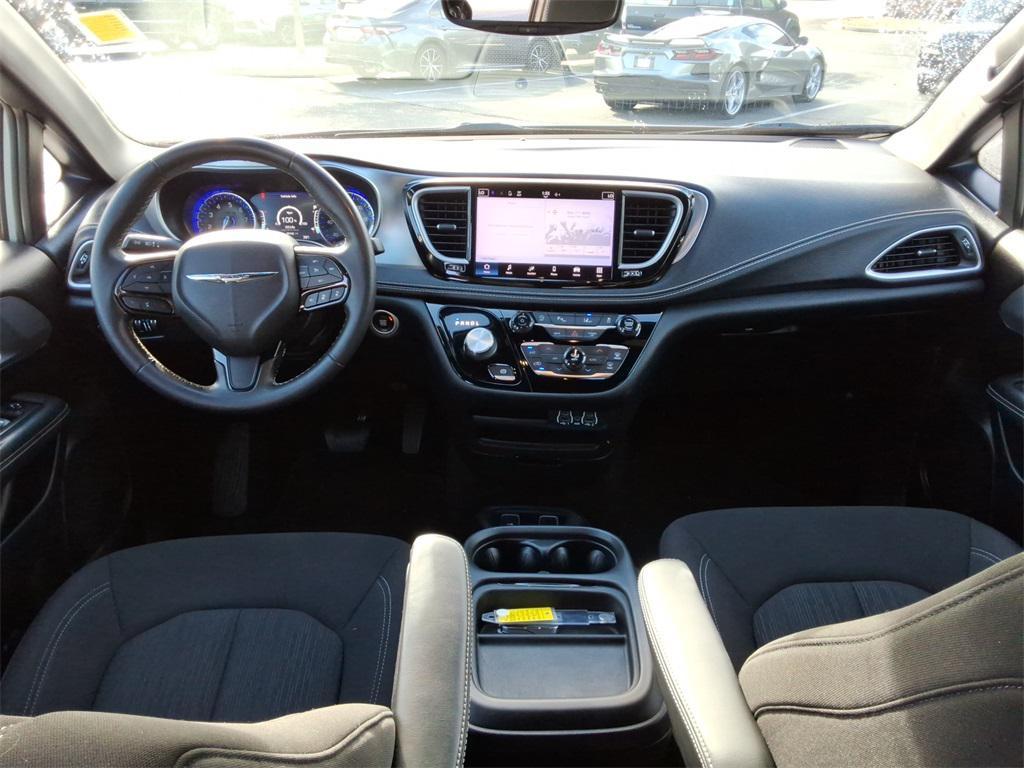 used 2021 Chrysler Pacifica car, priced at $19,599
