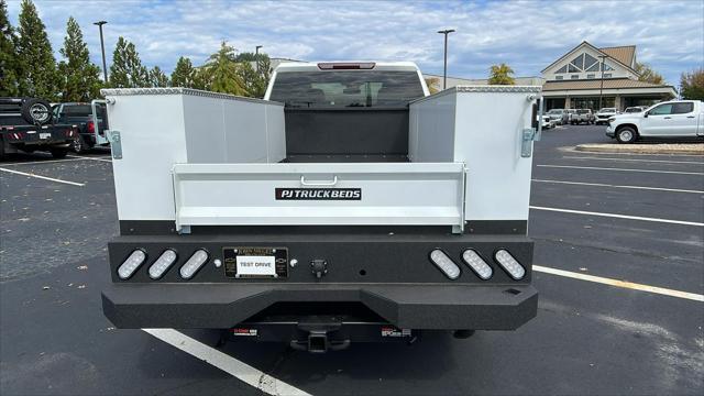 new 2025 Chevrolet Silverado 3500 car, priced at $63,016