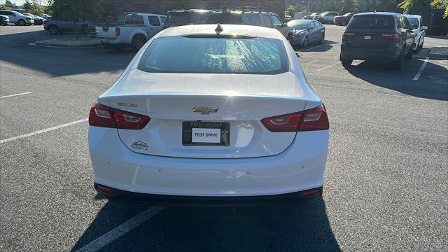 new 2025 Chevrolet Malibu car, priced at $25,686