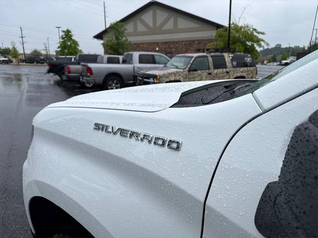 new 2025 Chevrolet Silverado 1500 car, priced at $39,634