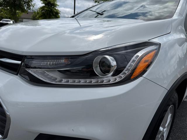 used 2022 Chevrolet Trax car, priced at $19,324