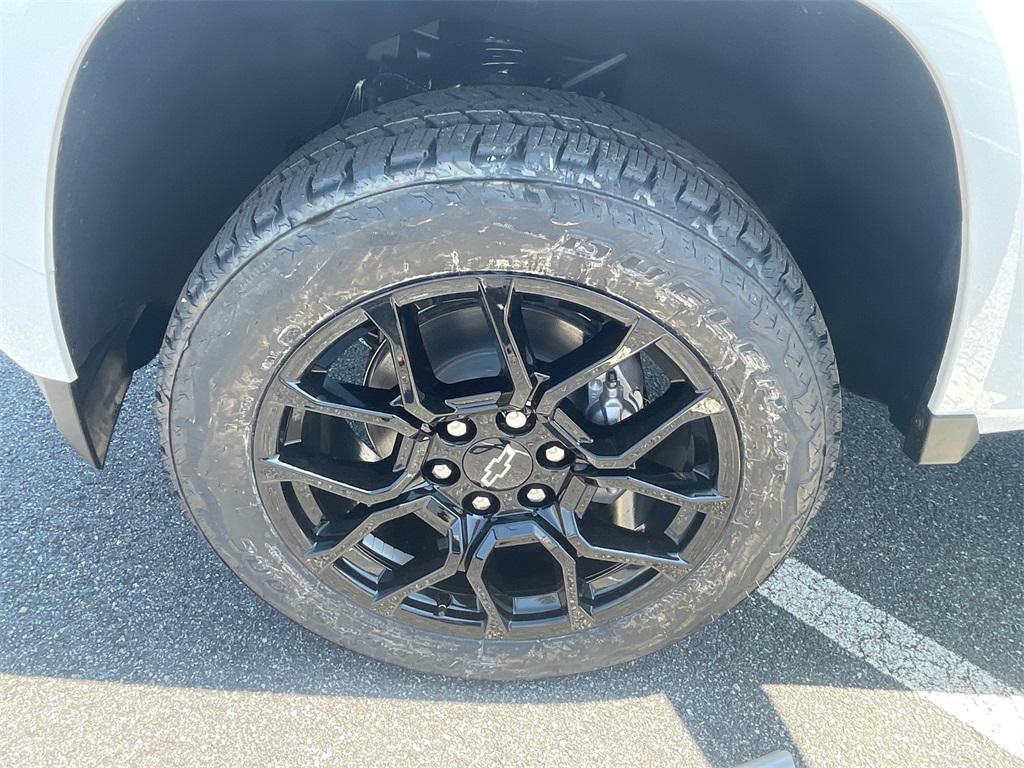 new 2025 Chevrolet Colorado car, priced at $46,309