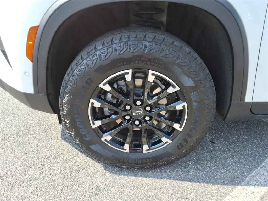 used 2024 Chevrolet Traverse car, priced at $45,999