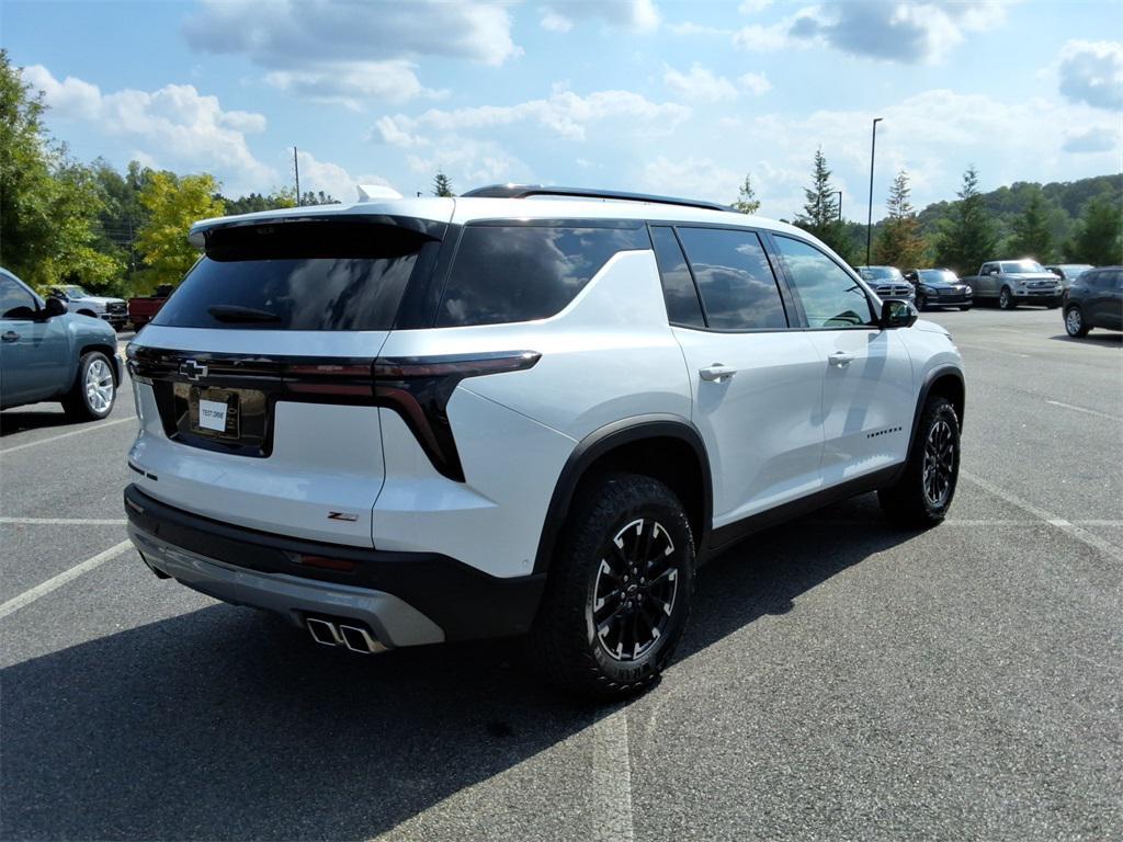 used 2024 Chevrolet Traverse car, priced at $45,999