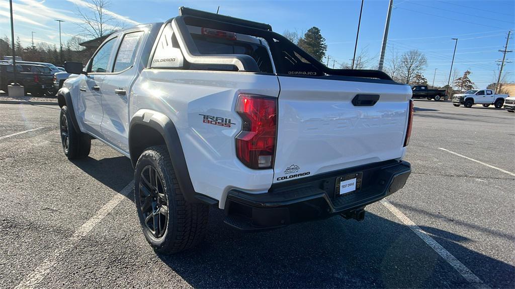 new 2025 Chevrolet Colorado car, priced at $45,797