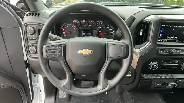 new 2025 Chevrolet Silverado 1500 car, priced at $43,073