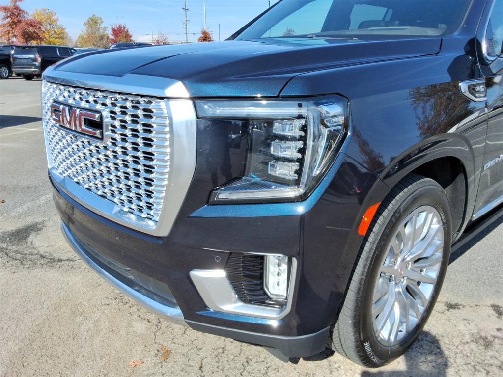 used 2021 GMC Yukon XL car, priced at $39,995