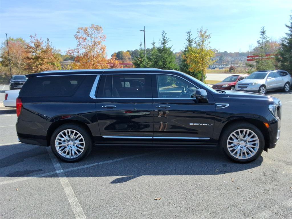 used 2021 GMC Yukon XL car, priced at $39,995