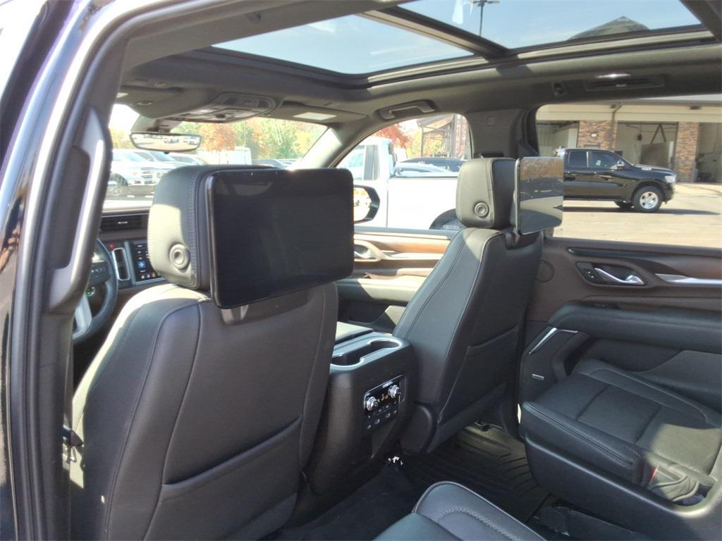 used 2021 GMC Yukon XL car, priced at $39,995