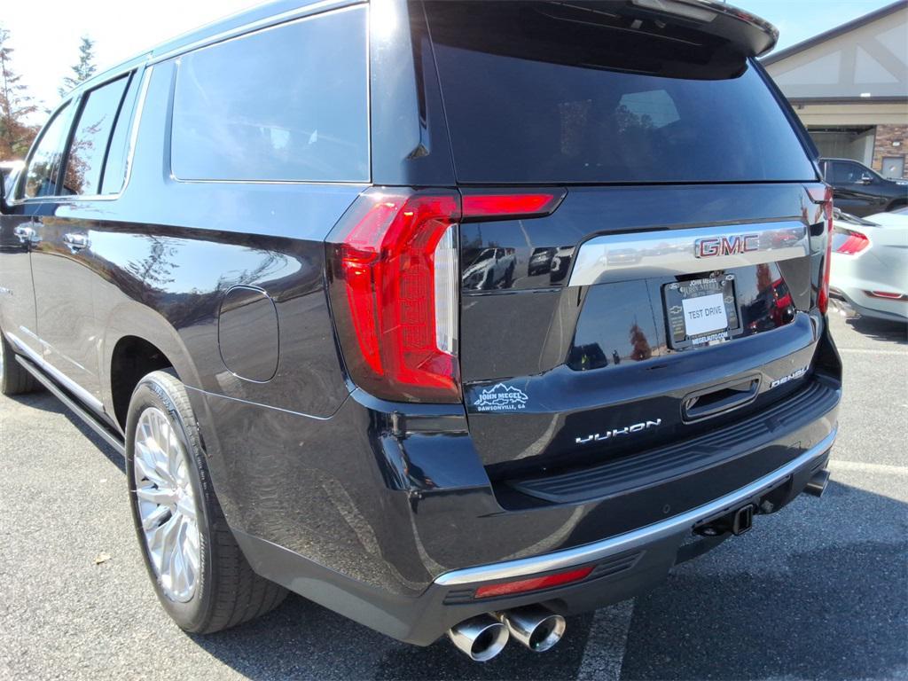 used 2021 GMC Yukon XL car, priced at $39,995