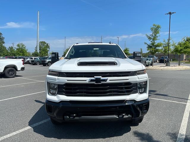 new 2025 Chevrolet Silverado 2500 car, priced at $53,396