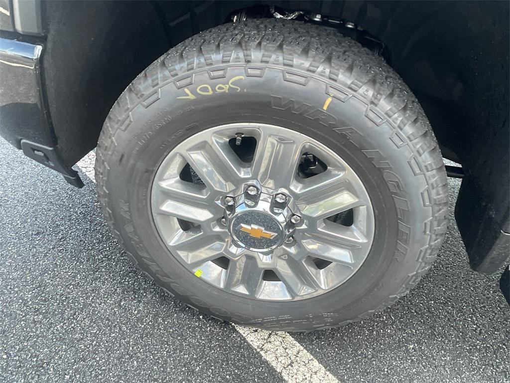 new 2025 Chevrolet Silverado 3500 car, priced at $83,731