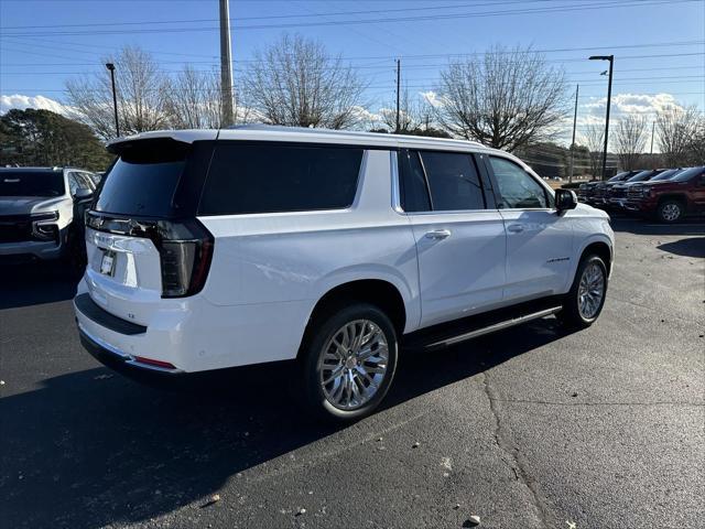 new 2025 Chevrolet Suburban car, priced at $75,605