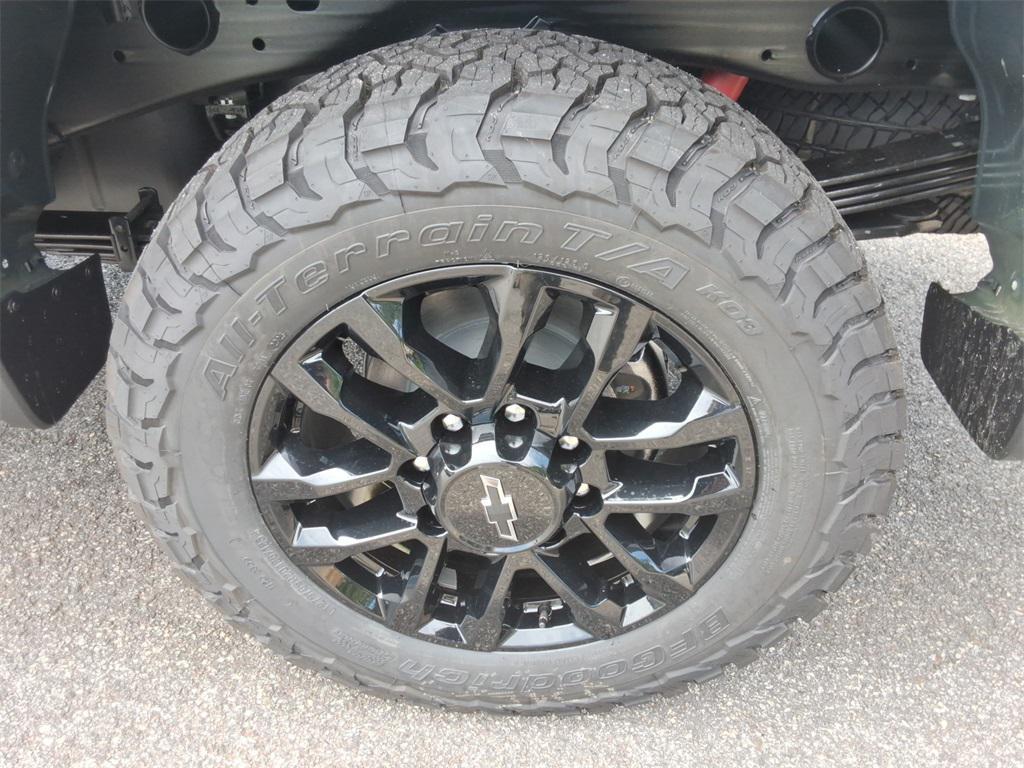 new 2025 Chevrolet Silverado 2500 car, priced at $75,186