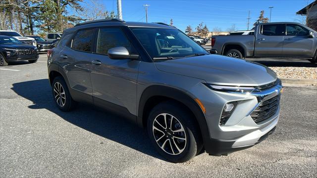 new 2025 Chevrolet TrailBlazer car, priced at $26,425