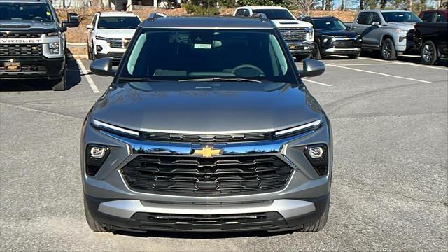 new 2025 Chevrolet TrailBlazer car, priced at $26,425