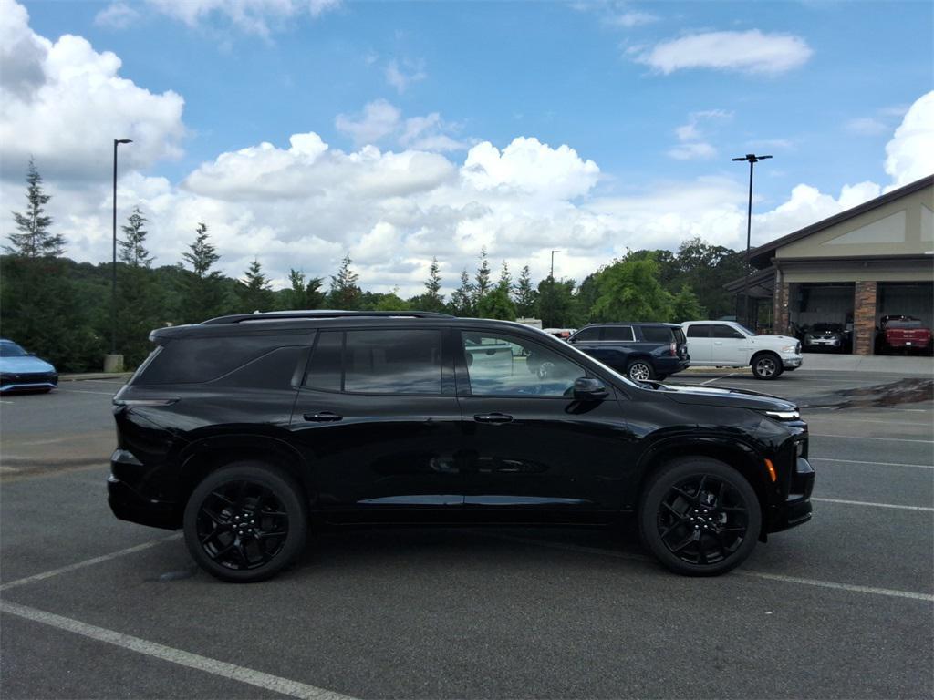 new 2025 Chevrolet Traverse car, priced at $55,000