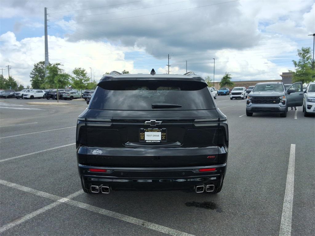 new 2025 Chevrolet Traverse car, priced at $55,000