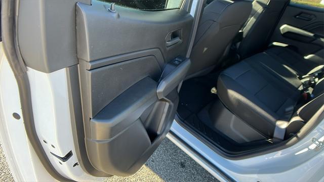 new 2025 Chevrolet Colorado car, priced at $36,717