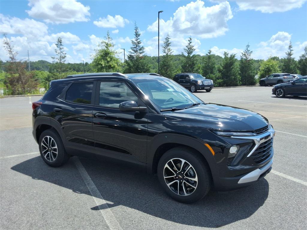 new 2026 Chevrolet TrailBlazer car, priced at $25,452