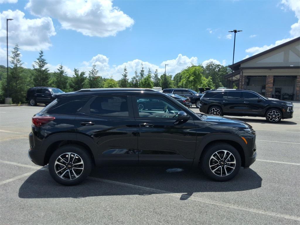 new 2026 Chevrolet TrailBlazer car, priced at $25,452