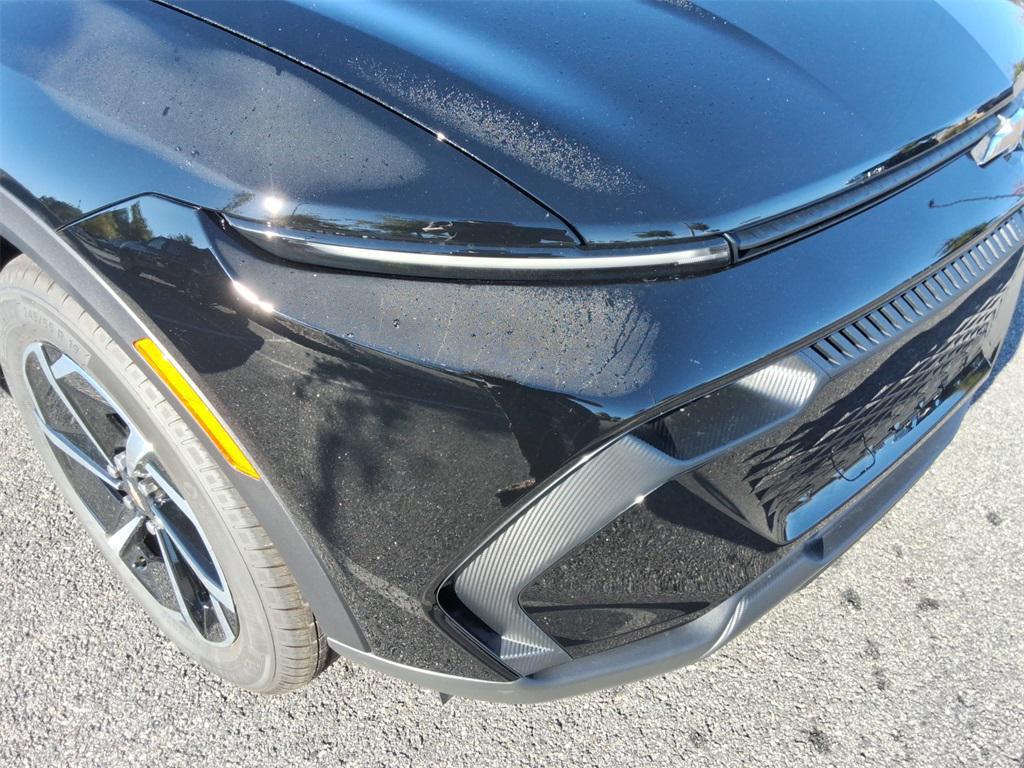 new 2026 Chevrolet Equinox EV car, priced at $36,200