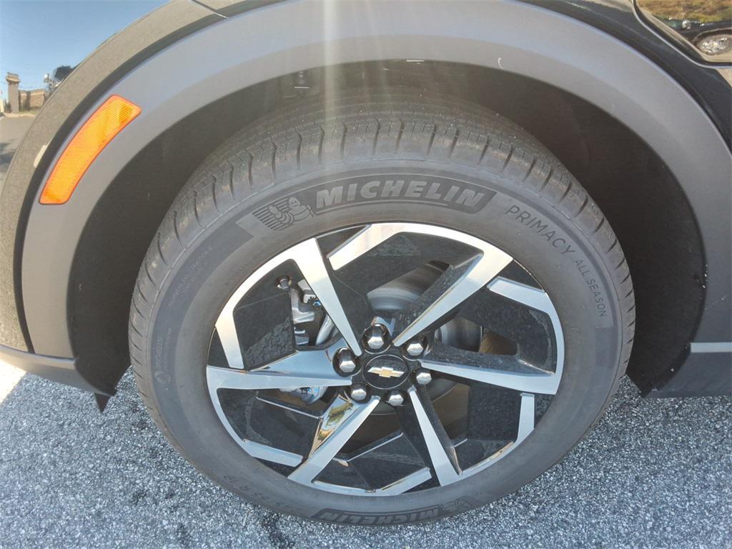 new 2026 Chevrolet Equinox EV car, priced at $36,200