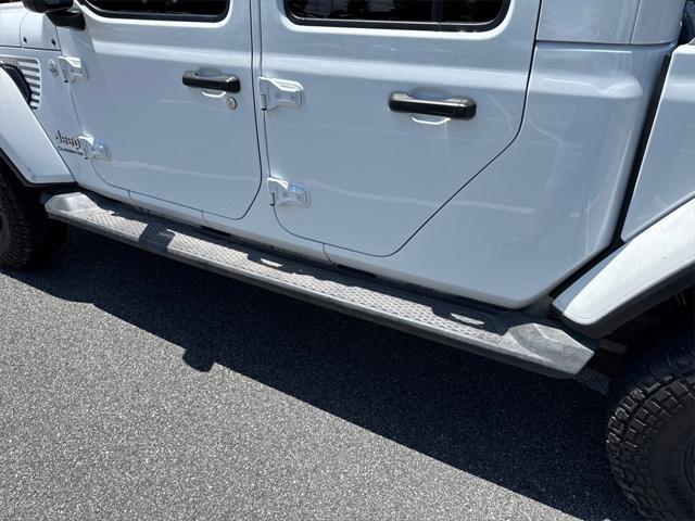 used 2021 Jeep Gladiator car, priced at $32,766