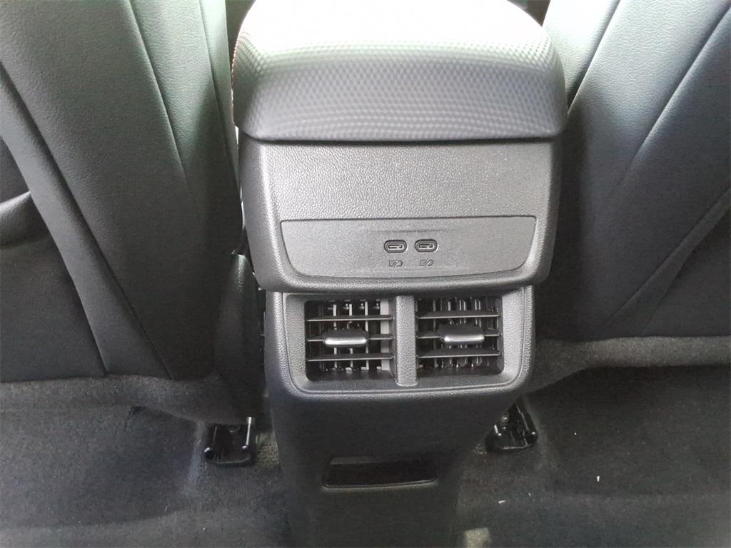 new 2026 Chevrolet Equinox car, priced at $32,879