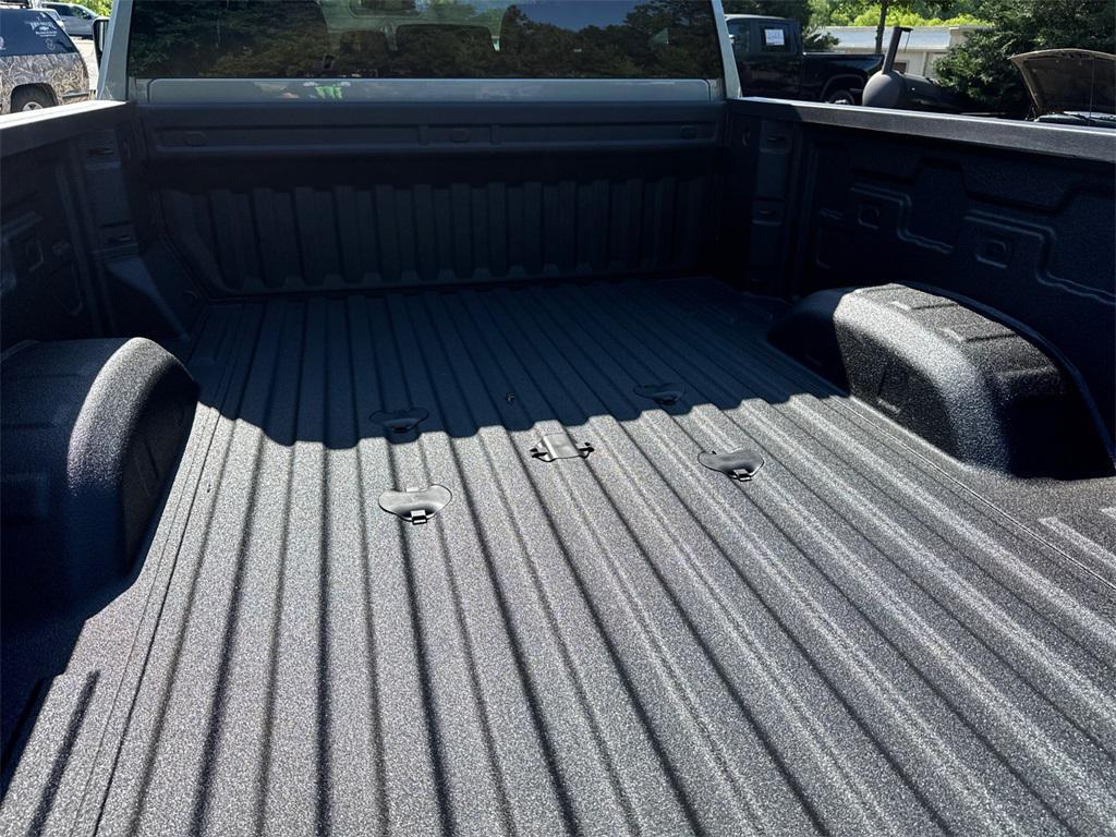 new 2025 Chevrolet Silverado 2500 car, priced at $63,086
