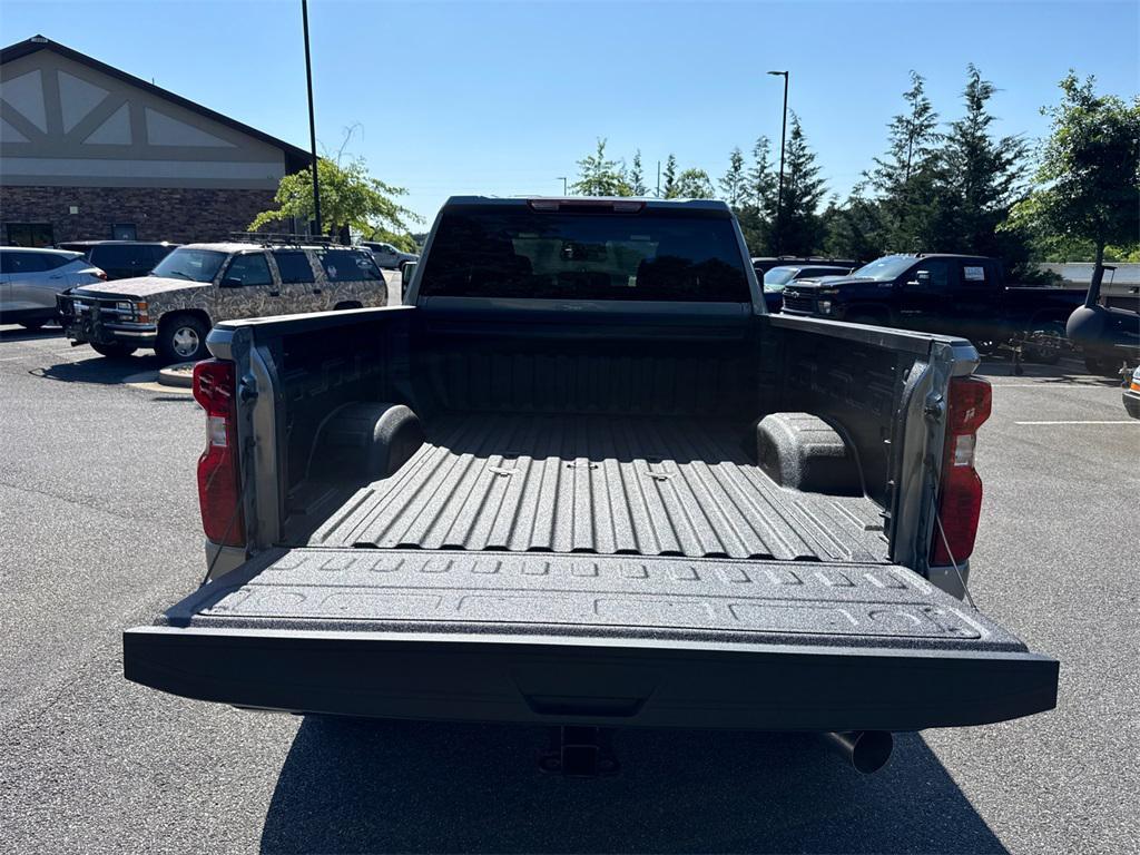 new 2025 Chevrolet Silverado 2500 car, priced at $63,086