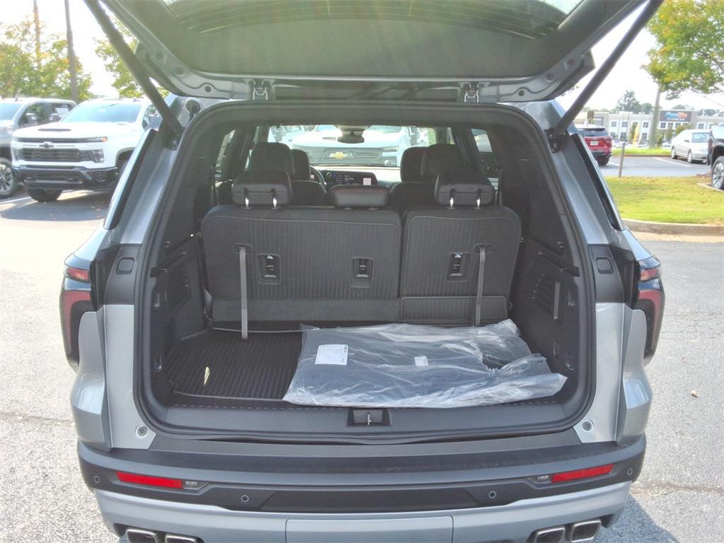 new 2026 Chevrolet Traverse car, priced at $53,515
