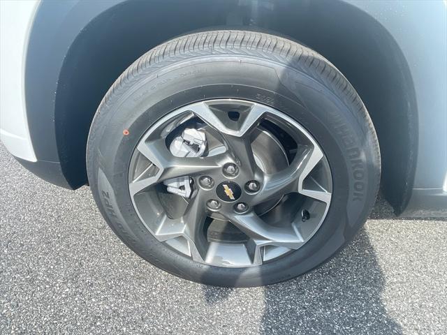 new 2025 Chevrolet Trax car, priced at $24,904