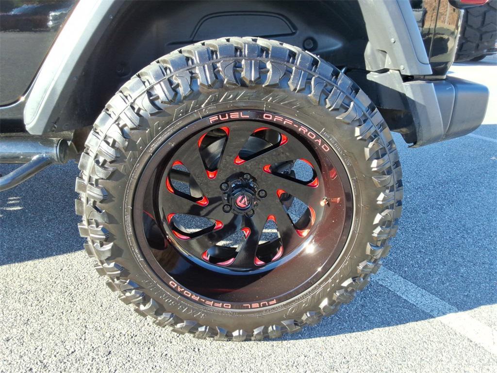 used 2019 Jeep Wrangler Unlimited car, priced at $31,211