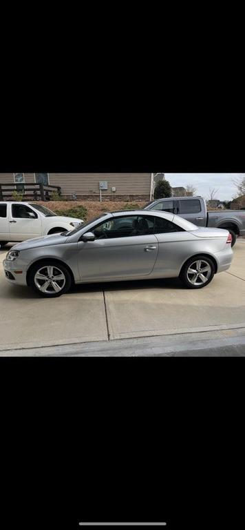 used 2012 Volkswagen Eos car, priced at $10,599