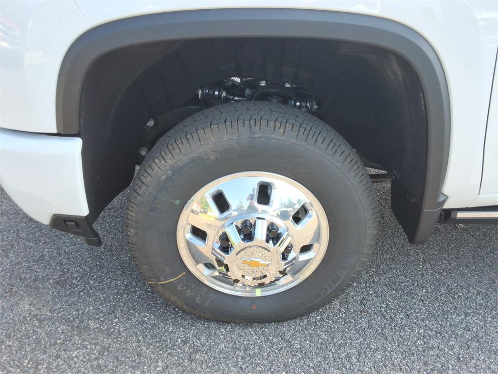 new 2025 Chevrolet Silverado 3500 car, priced at $91,995