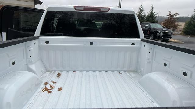 new 2025 Chevrolet Silverado 1500 car, priced at $43,198