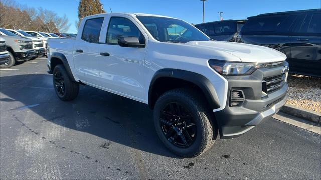 new 2025 Chevrolet Colorado car, priced at $40,707