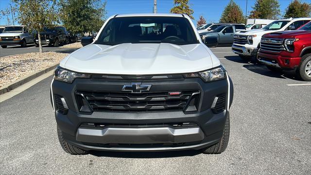 new 2024 Chevrolet Colorado car, priced at $40,206