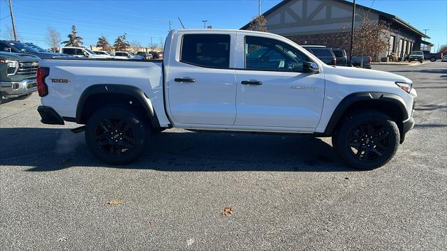 new 2024 Chevrolet Colorado car, priced at $39,605