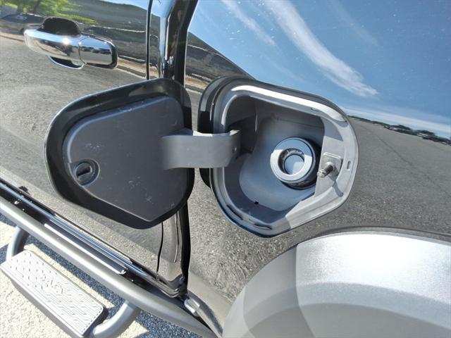 new 2025 Chevrolet Colorado car, priced at $49,335