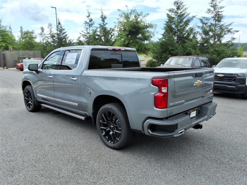 new 2025 Chevrolet Silverado 1500 car, priced at $72,604